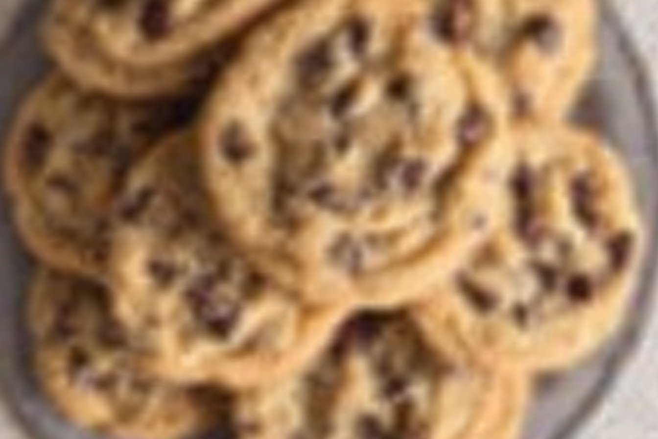 Bakery Style Chocolate Chip Cookies