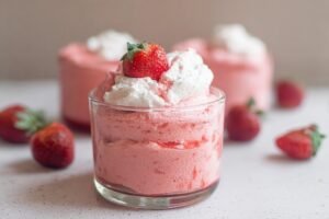 Easy Fresh Strawberry Mousse 53.png