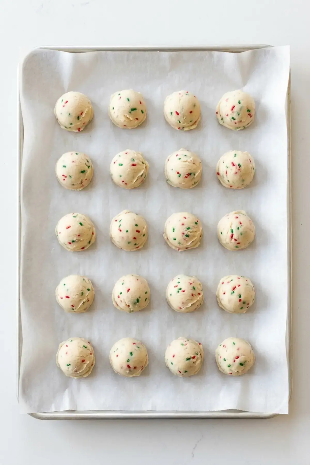 Little Debbie Christmas Tree Cake Balls, How to Make Little Debbie Christmas Tree Cake Balls